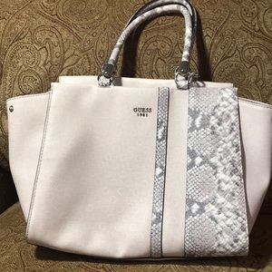 Guess purse